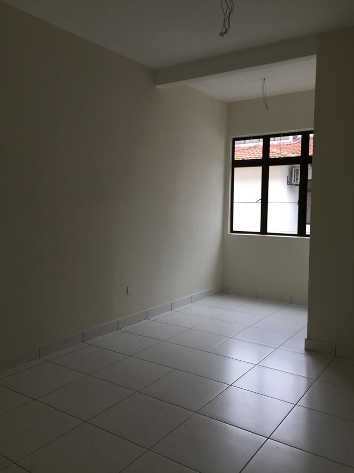 2 Unit House for Sale at Lakeside Residence - photo 2