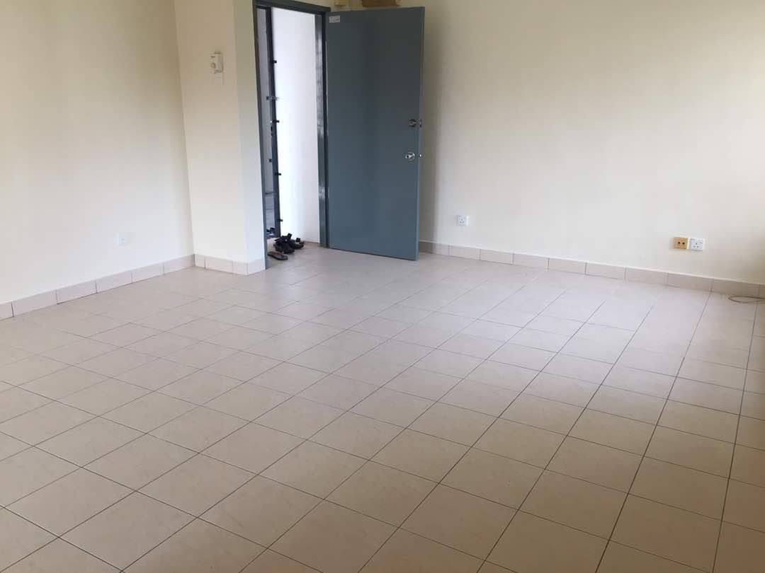Randa Apartment, Kota Kemuning, Shah Alam - photo 3