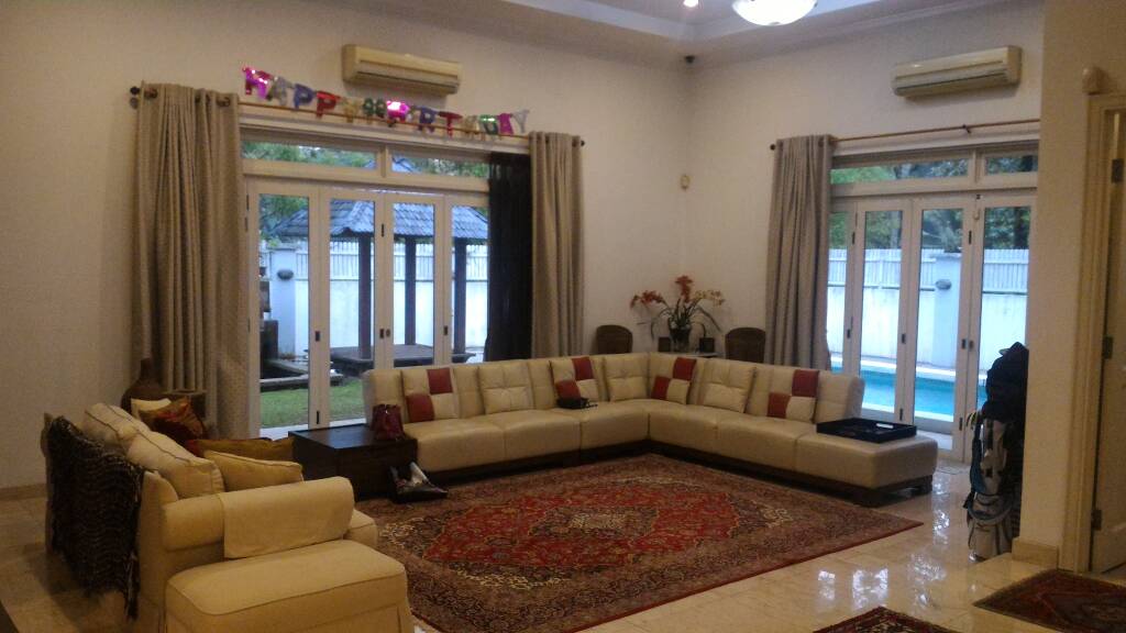Bungalow at Seksyen 8, Kota Damansara - photo 4