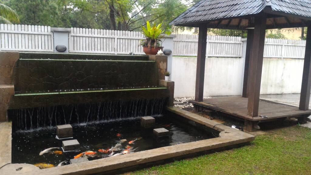 Bungalow at Seksyen 8, Kota Damansara - photo 2
