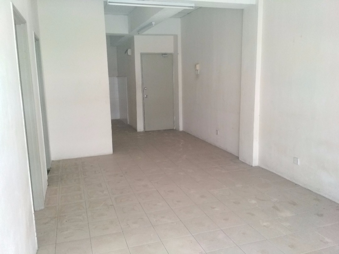 Dataran Otomobil, Seksyen 15, Shah Alam - photo 5