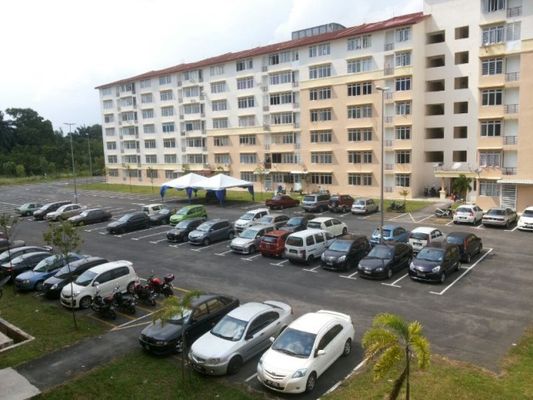Topaz Apartment, Dengkil Block A 4th Floor - photo 2