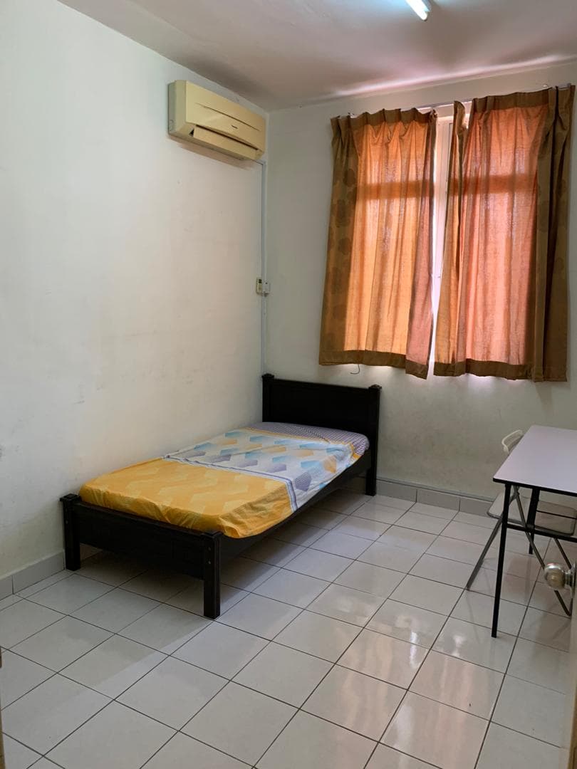 Mutiara Perdana Apartment , Subang Jaya Top Floor - photo 5