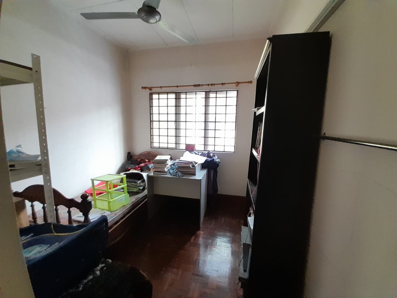 Taman Pinggiran USJ 3 Teres 2 Tingkat - photo 6
