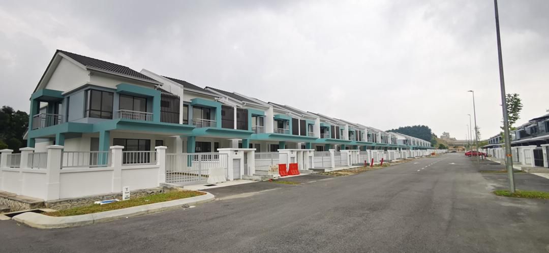 ALAM SURIA ENCLAVE, PUNCAK ALAM, TERES 2 TINGKAT - photo 2