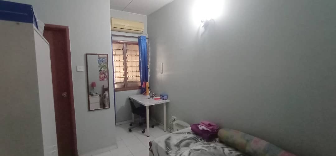 Double Storey Taman Camelia Bandar Puteri Klang - photo 6