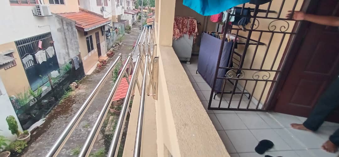 Double Storey Taman Camelia Bandar Puteri Klang - photo 12