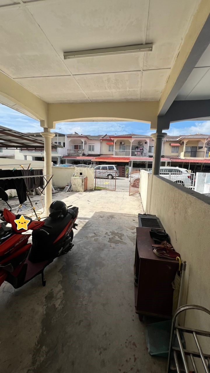 Double Storey Terrace Taman Aman Banting - photo 2