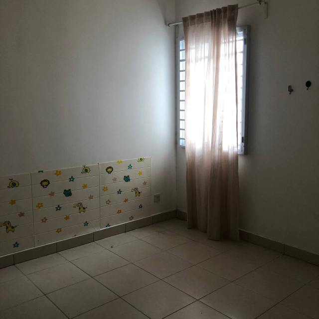 De Bayu Apartment Setia Alam For Sale - photo 8
