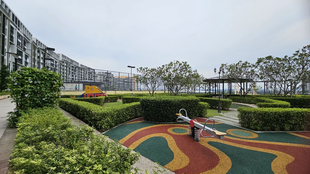 RADIA SERVICE APARTMENT BUKIT JELUTONG SHAH ALAM - photo 11