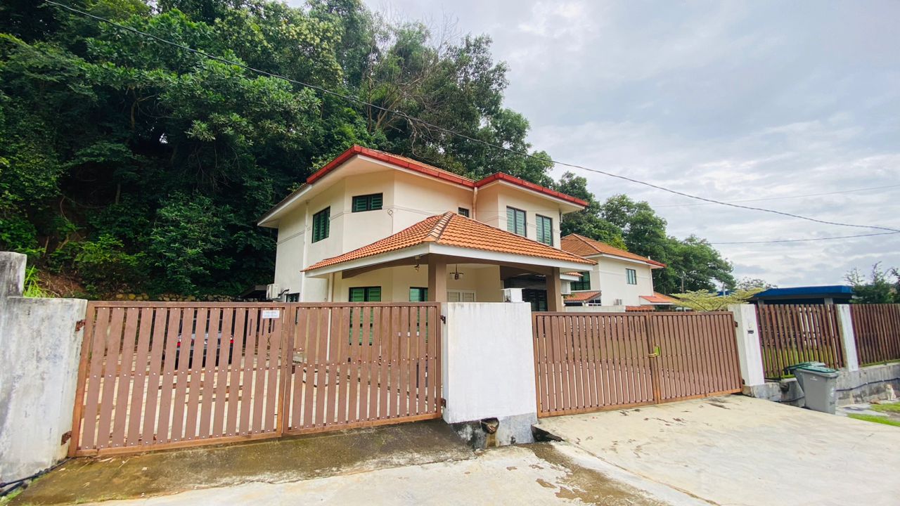 Bungalow Taman Bunga Raya Bukit Beruang Melaka - photo 2