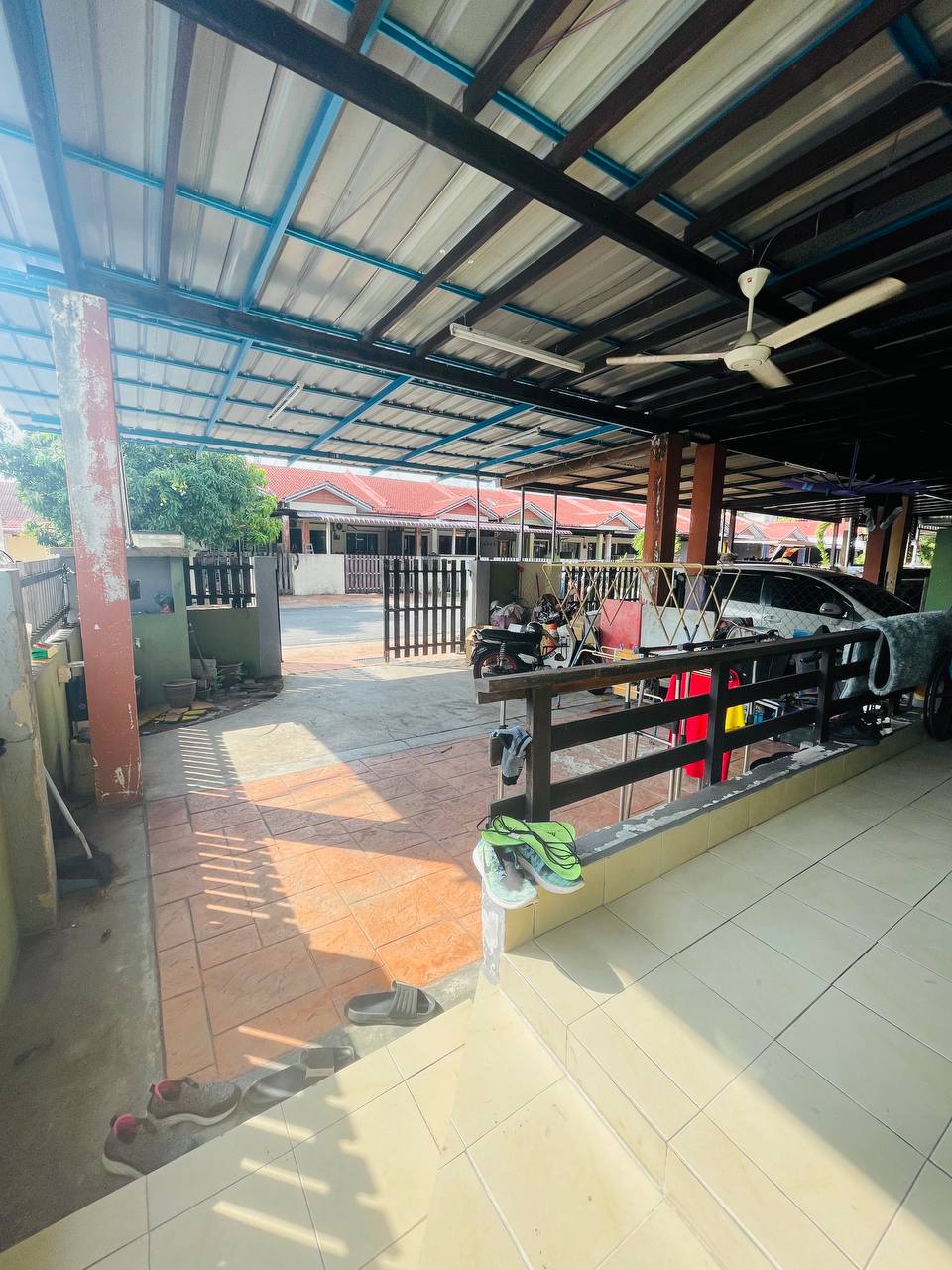 Rumah 1 Tingkat End Lot Taman Kembara Klang - photo 3