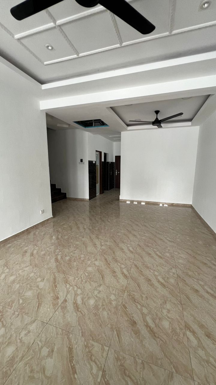 2 Storey Semi D Corner  Alam Suria Puncak Alam - photo 2