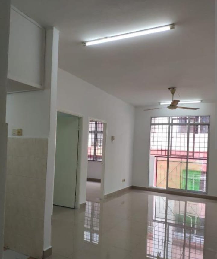 Shop Apartment Lestari Perdana Tmn Putra Perdana - photo 2
