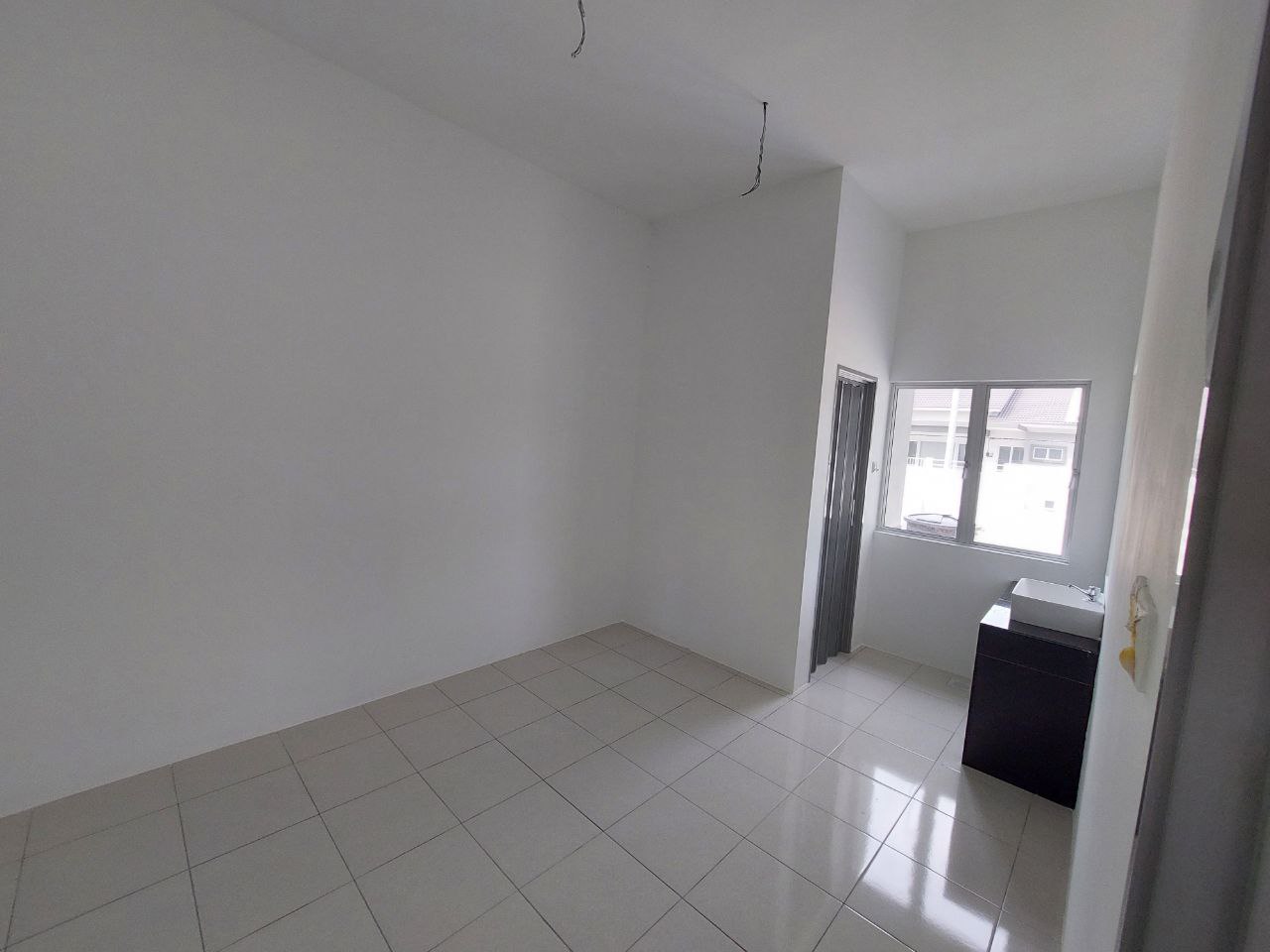 Semi D Rumah Baharu Pulau Indah Klang - photo 7