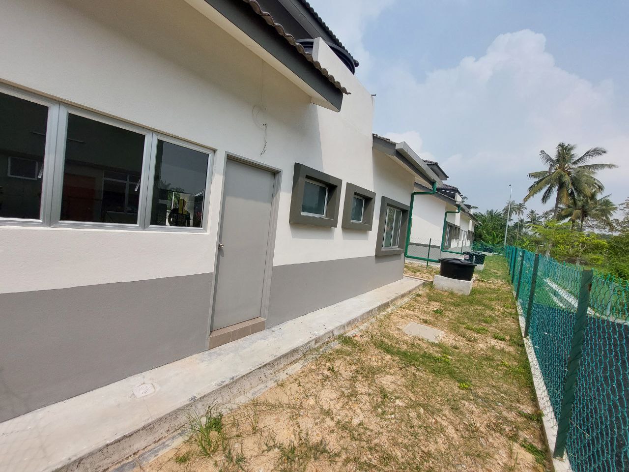 Semi D Rumah Baharu Pulau Indah Klang - photo 11