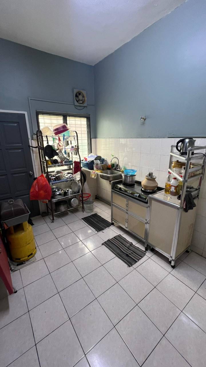 Teres 2 Tingkat Taman Kintaman 2 Sg Jati Klang - photo 8