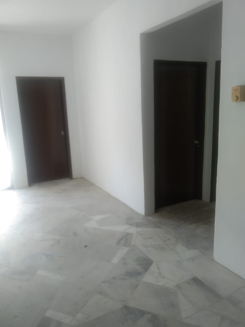 Daisy Apartment, U3 Taman Subang Perdana - photo 8