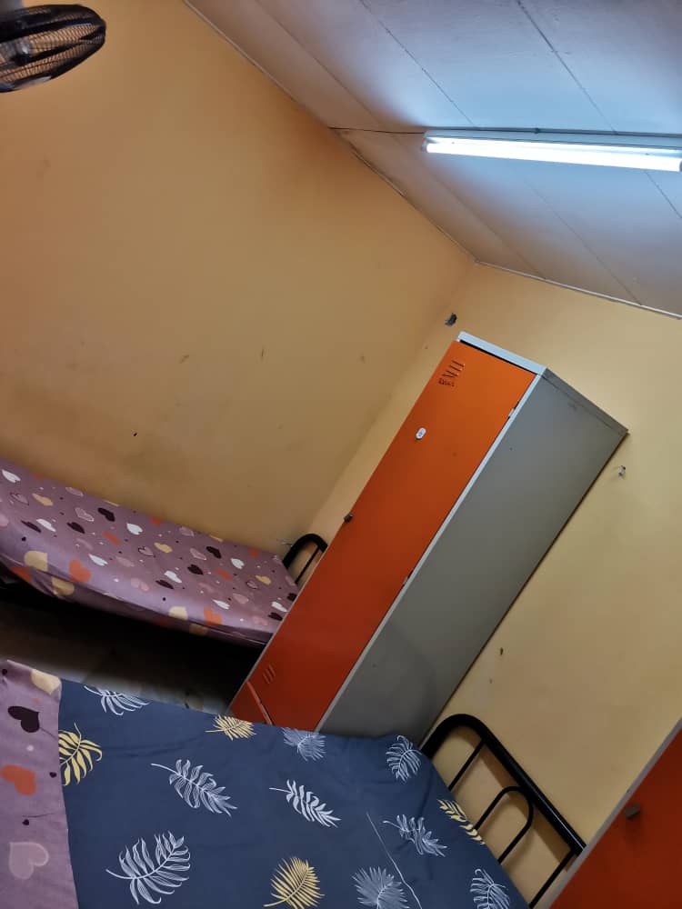 Flat PKNS Seksyen 7 Shah Alam - photo 6