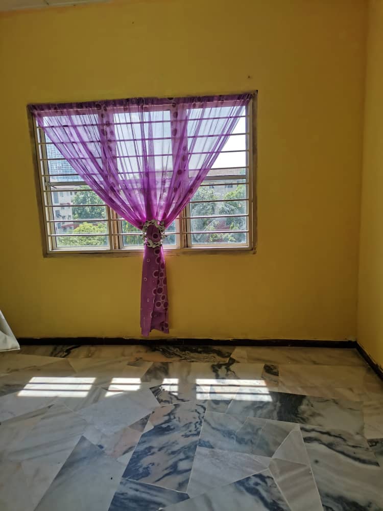 Flat PKNS Seksyen 7 Shah Alam - photo 9