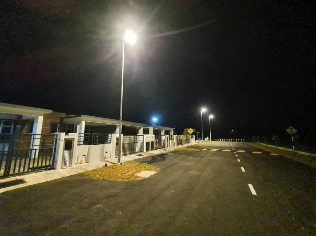 Single Storey Intermediate Salak Mahkota Sepang - photo 4