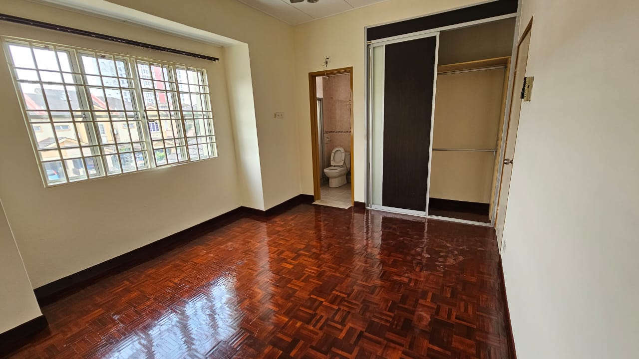 2 Storey Terrace Taman TTDI Jaya Seksyen U2 - photo 6