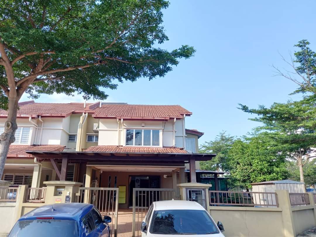 CORNER LOT DOUBLE STOREY CAHAYA ALAM, SHAH ALAM - photo 2