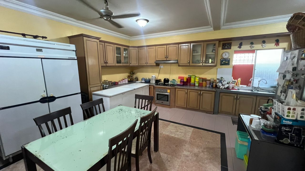 Bungalow Single Storey Taman Desa Melor - photo 4