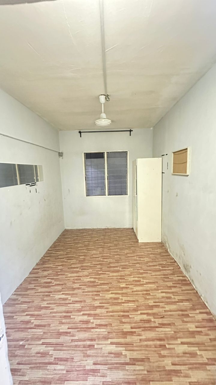 Lestari Apartment Damansara Damai - photo 13
