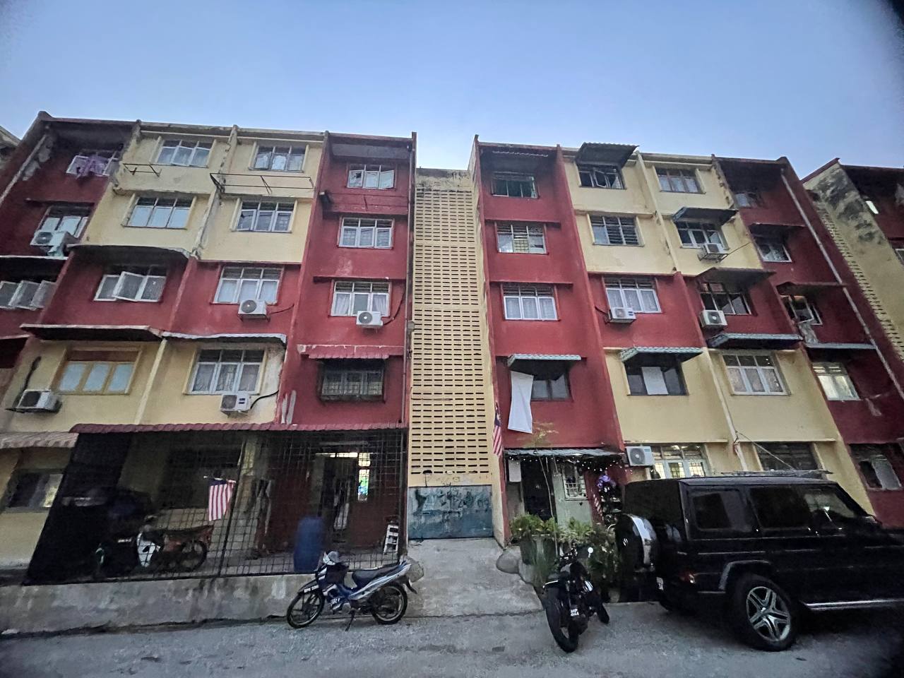 Flat PKNS Seksyen 19 - photo 2