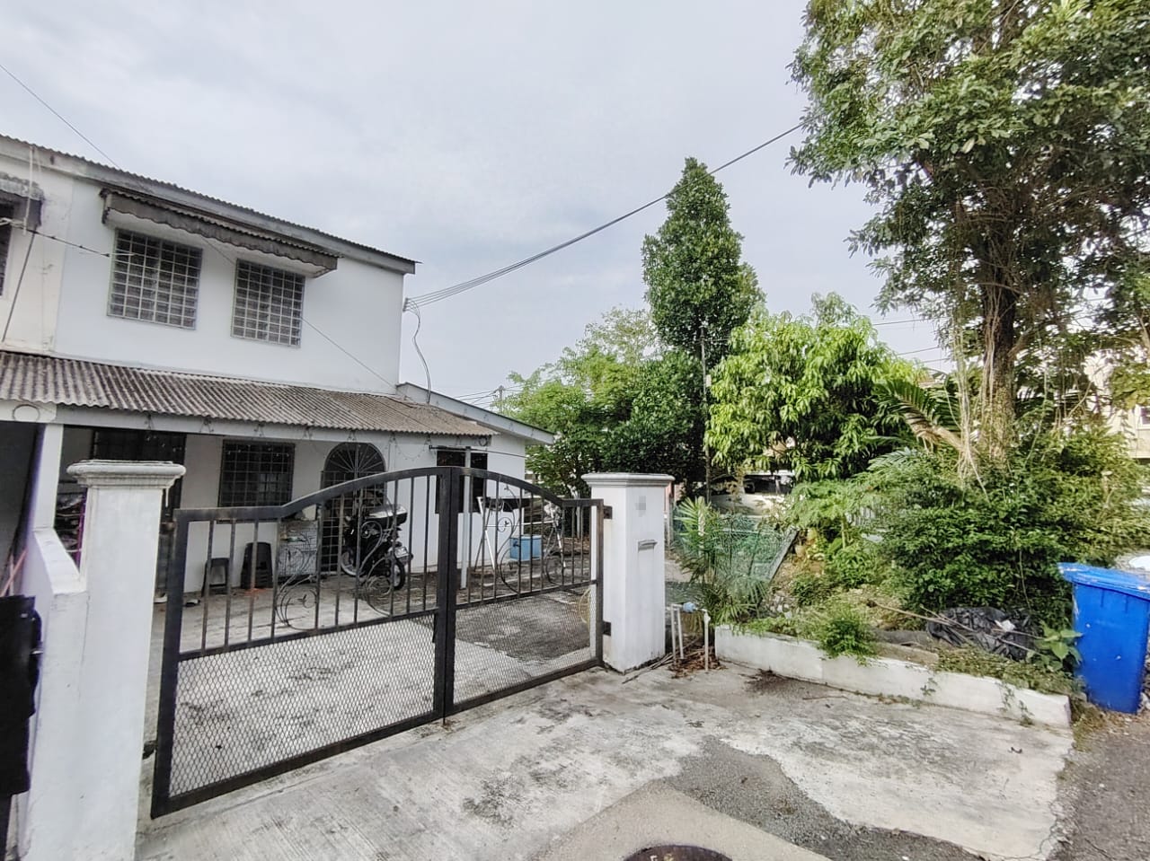 Semi D Cluster Seksyen 18 Shah Alam - photo 2