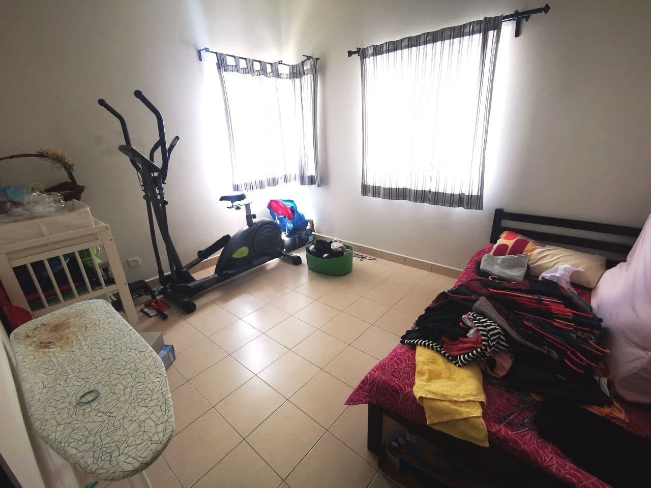 EMBUN RESIDENCE APARTMENT, PUNCAK SAUJANA, KAJANG - photo 10
