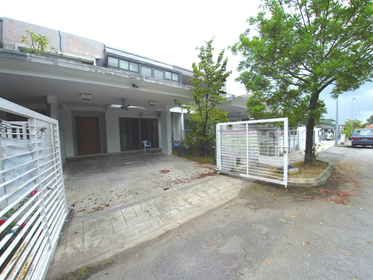 DOUBLE STOREY HOUSE, SERING UKAY, AMPANG - photo 1