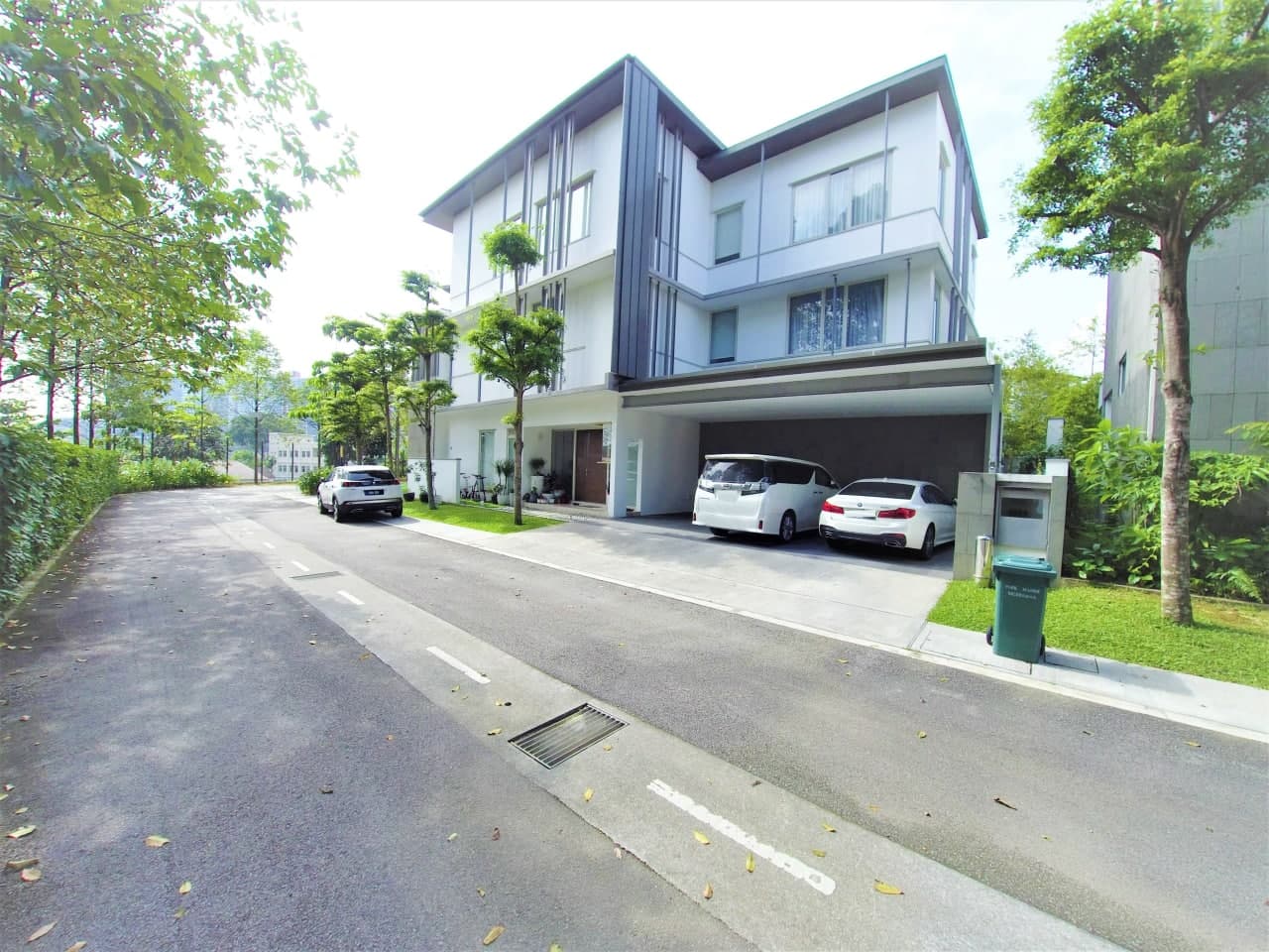 3 STOREY VILLA BUNGALOW PARK MANOR, SUNGAI BULOH