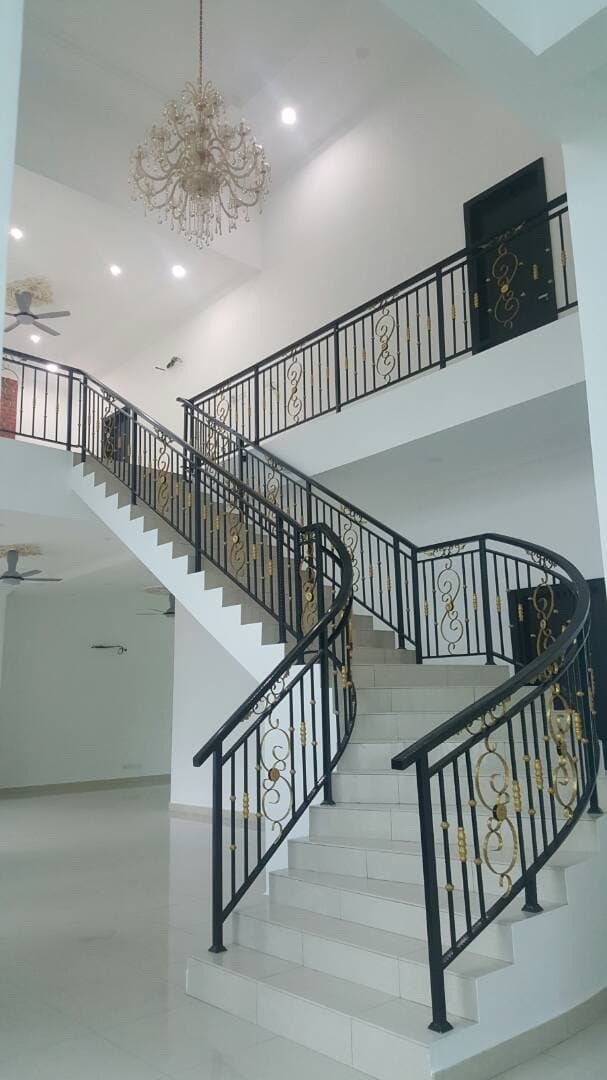 2 STOREY BUNGALOW SAUJANA TEMPLER - photo 2
