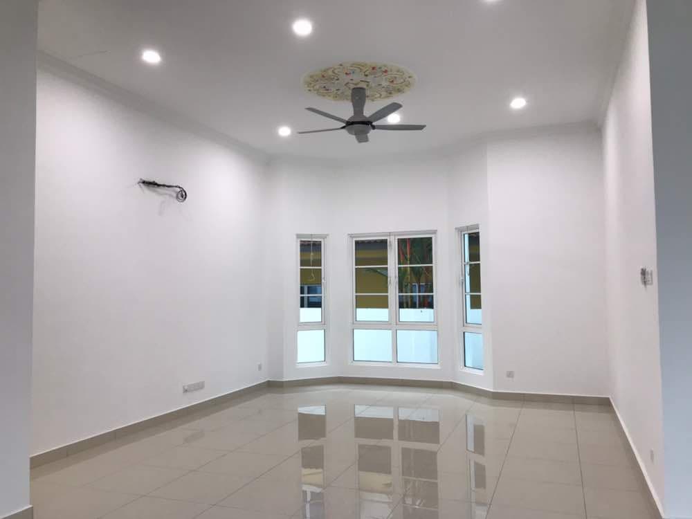 2 STOREY BUNGALOW SAUJANA TEMPLER - photo 4