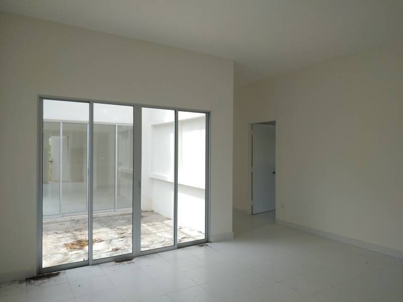 1STRY BUNGALOW 4ROOM - LENGGENG, MAHKOTA HILLS - photo 3