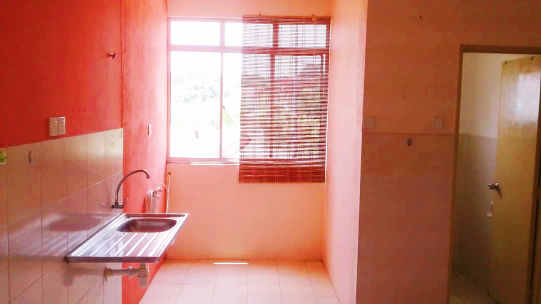 TOWNHOUSE RESIDEN MUTIARA, COUNTRY HOMES, RAWANG - photo 4