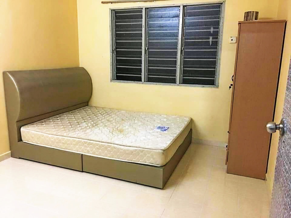 Apartment F Cempaka Garden Avenue, Seremban 2 - photo 5