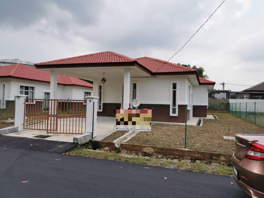 Bungalow Single Storey Lenggeng - Mahkota Hill - photo 6
