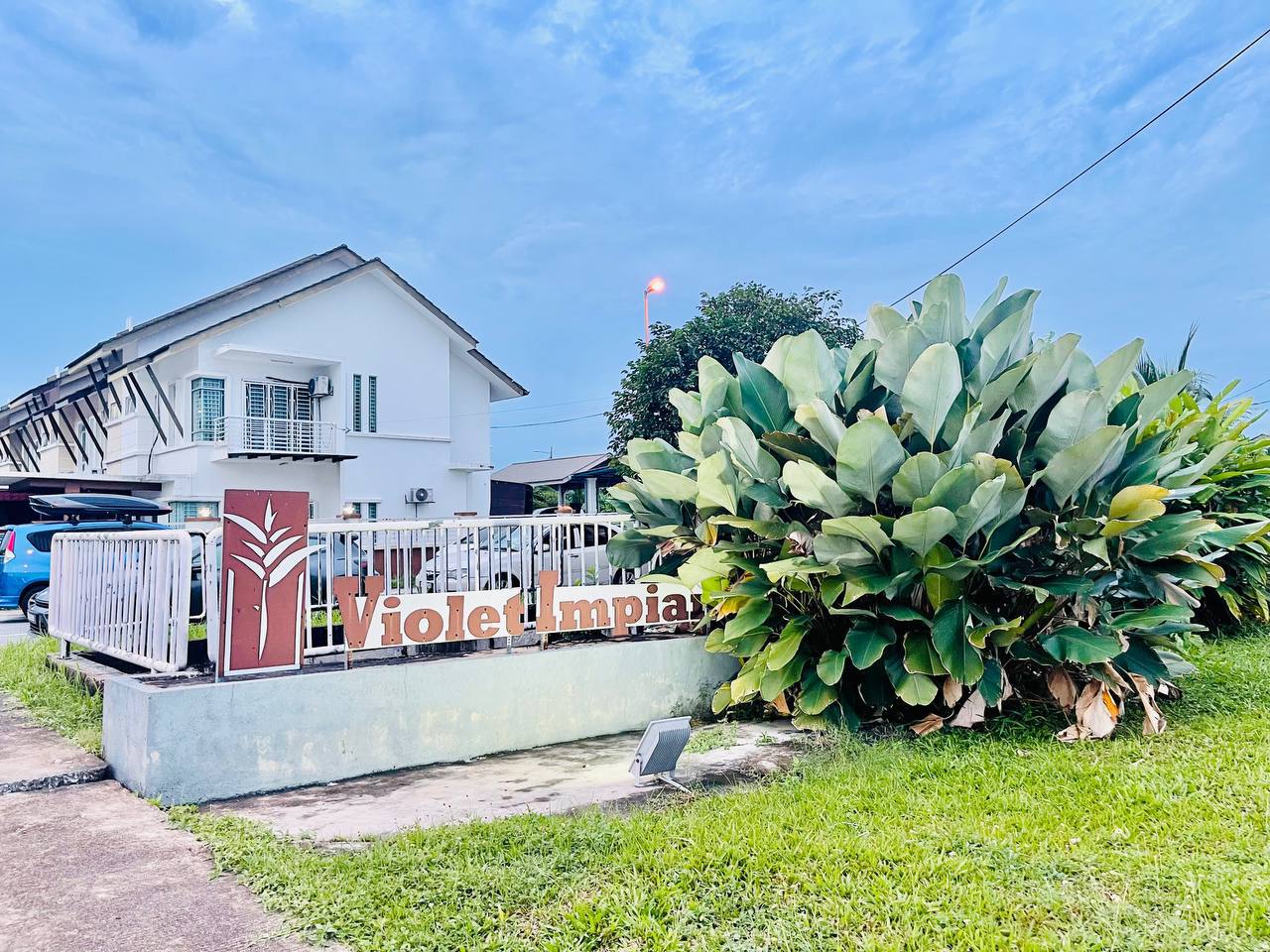 CANTIK Rumah Teres 2 Tingkat Bukit Naga Shah Alam - photo 11