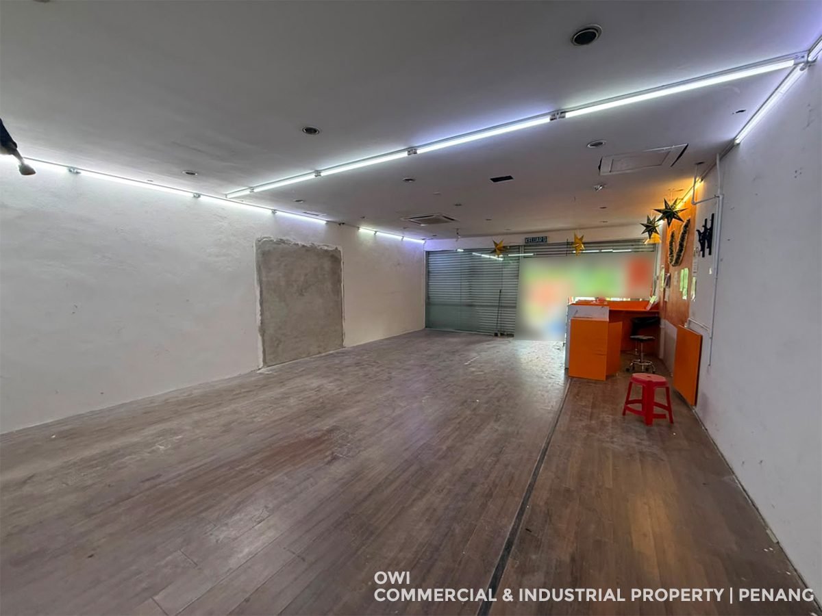 Ground Floor Shoplot 2,000 sqft for Rent at Bayan Lepas | Facing Main Road - photo 2