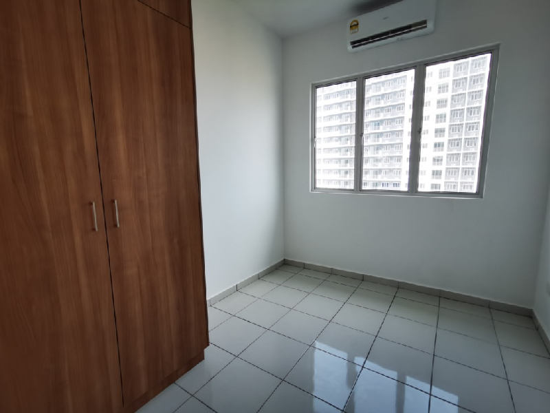 LEVEL 10 New Residensi Adelia Bangi Avenue 3R3B 1082 sqft - photo 8