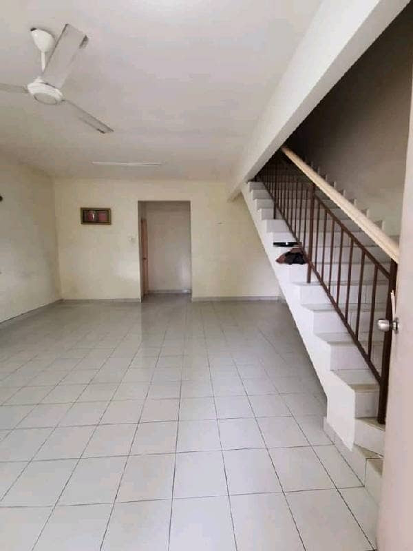 Teres 2 tingkat Bandar Tasik Kesuma, Semenyih - photo 3