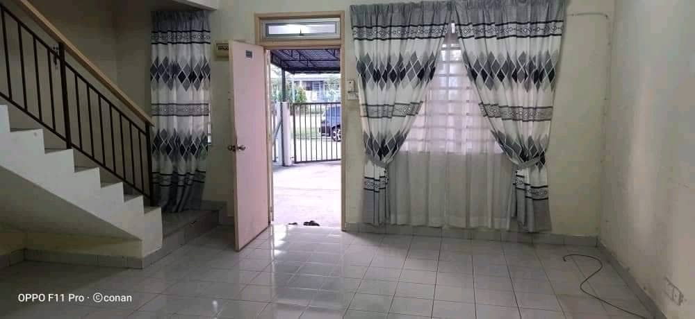 Teres 2 tingkat Bandar Tasik Kesuma, Semenyih - photo 4
