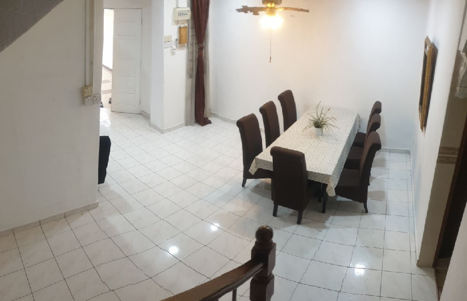 Fully Furnished Double Storey Seksyen 4  Tambahan Bandar Baru Bangi  - photo 3