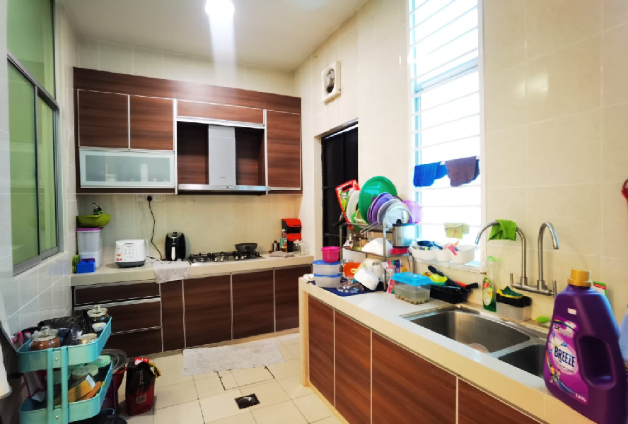  FULLY FURNISHED 2 Storey Terrace, Bangi Avenue 2 (Seksyen 6) - 4R 4B 20x70 - photo 2
