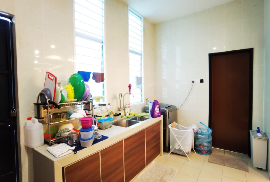  FULLY FURNISHED 2 Storey Terrace, Bangi Avenue 2 (Seksyen 6) - 4R 4B 20x70 - photo 3