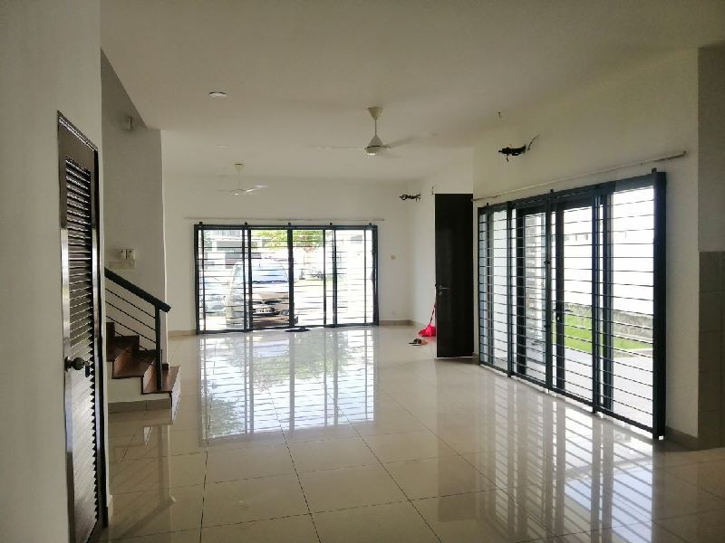 MURAH 2.5 Storey Semi D Kayumanis Garden VillasSeksyen 5 Bandar Baru Bangi - photo 3