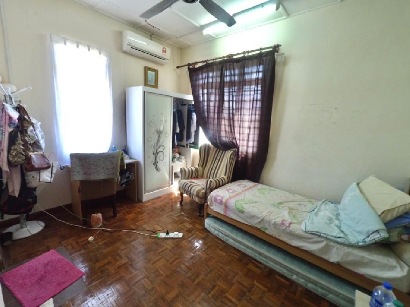 CORNER LOT Double Storey Terrace DSentral Bandar Seri Putra - photo 3